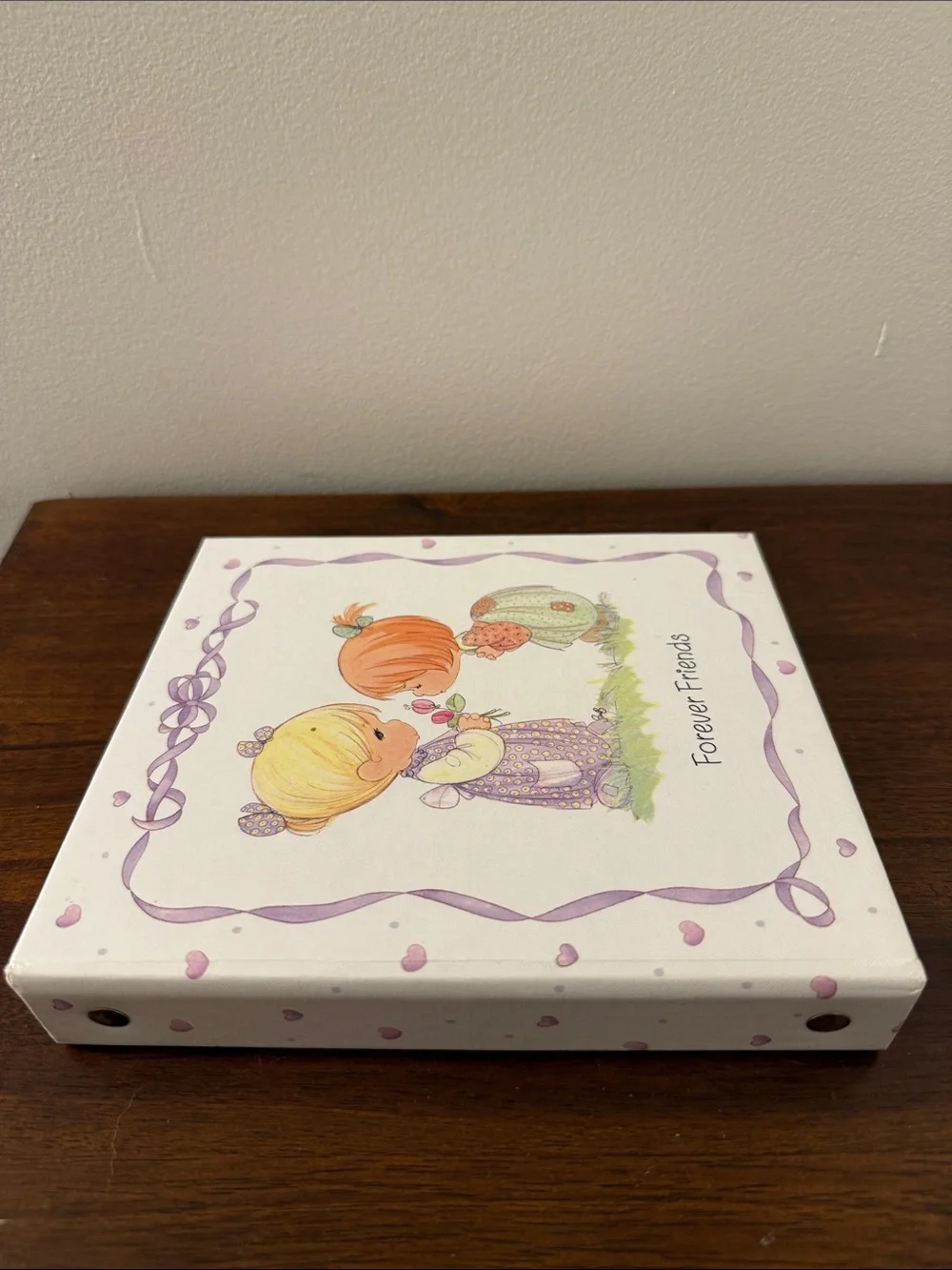 Vintage 1998 PRECIOUS MOMENTS Hallmark Address Book Forever Friends Hearts